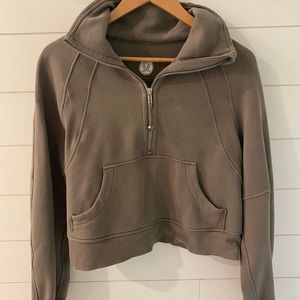 Lululemon 1/4 Zip Sweatshirt (no hood)